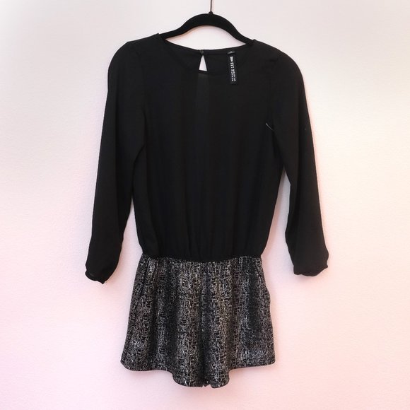 NEW Design Lab Playsuit Short Size XS - Picture 1 of 6